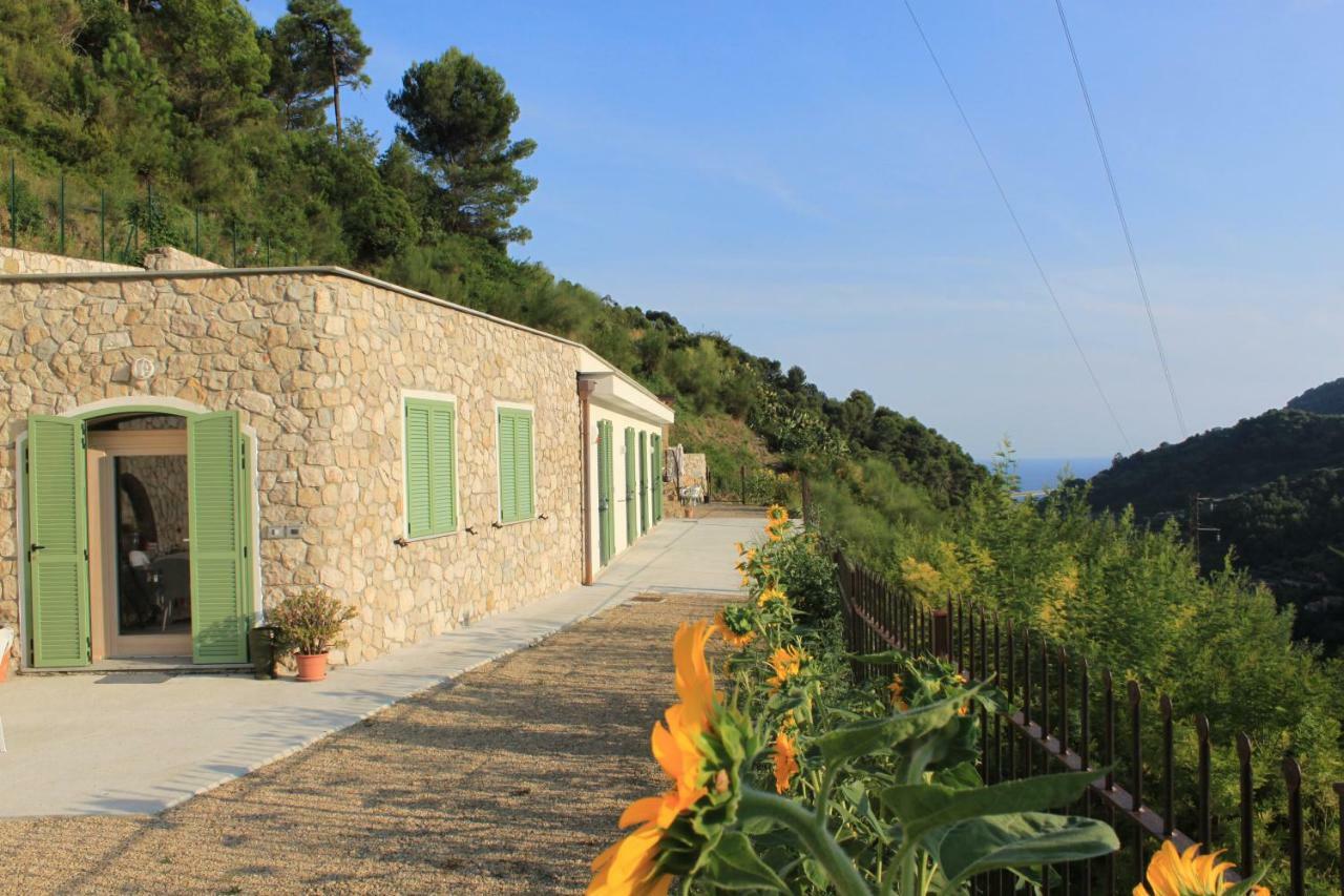 Il Casotto Del Nonno Apartment Вентимиля Екстериор снимка