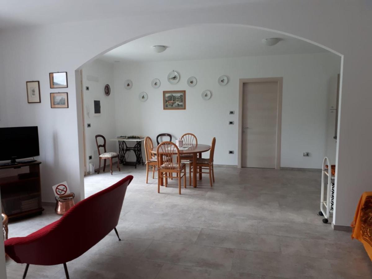 Il Casotto Del Nonno Apartment Вентимиля Екстериор снимка